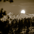 moonset over the Rockies